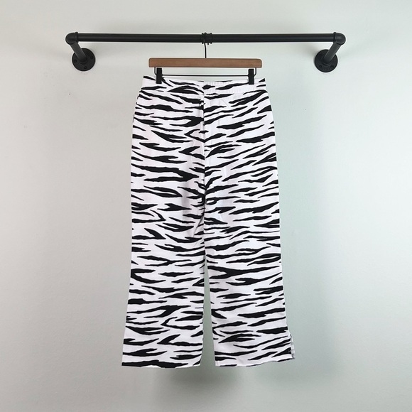 NWT 525 America Zebra Cropped High Waist Lounge Pants While/Black - Picture 8 of 9